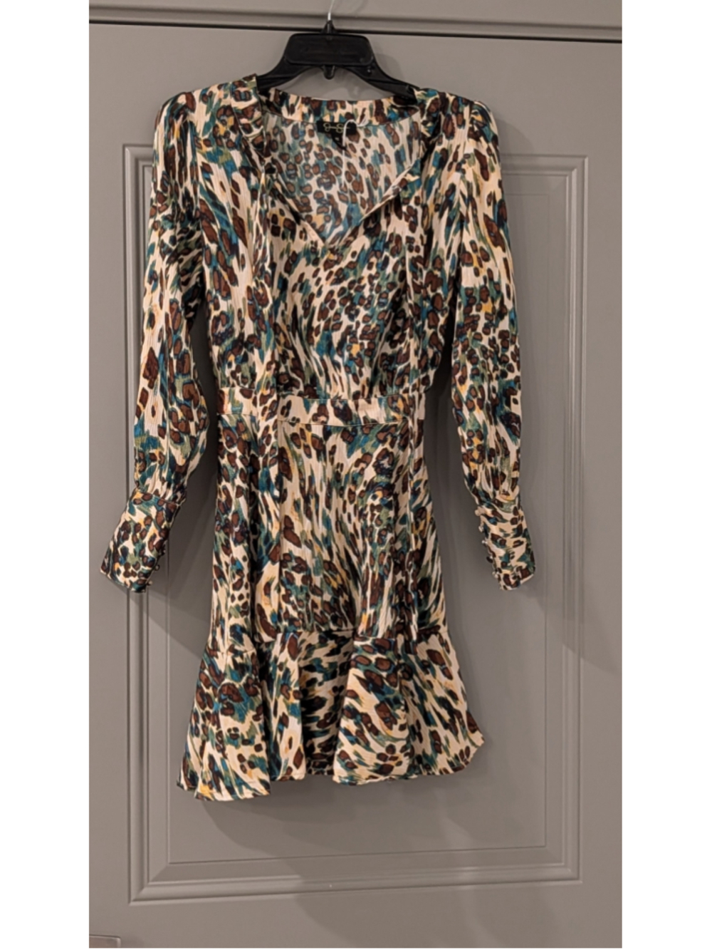 Women's Jessica Simpson Mini Dress XS Beige Blue Animal Print